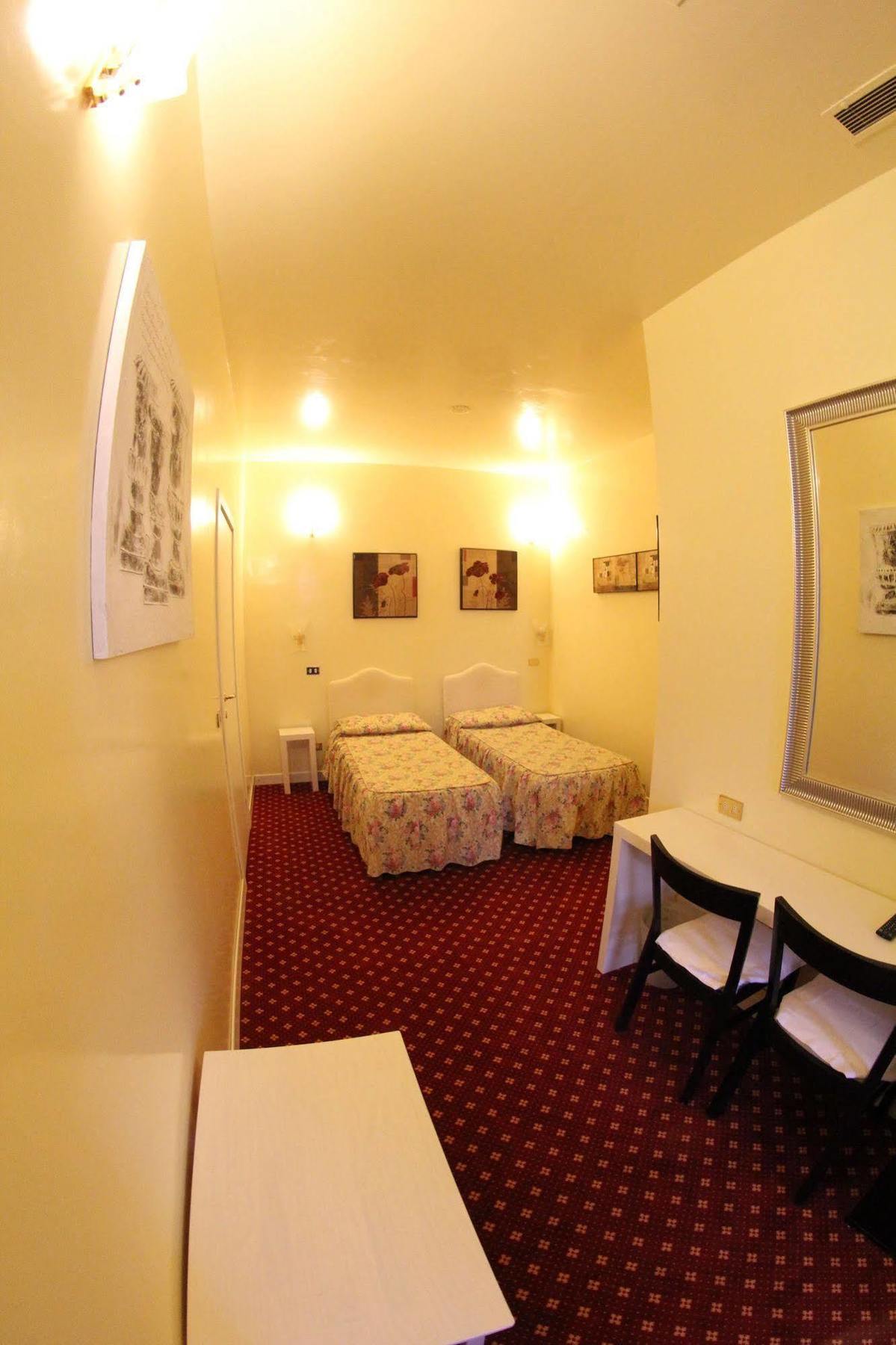 Europa Fiera Rho Hotel Екстериор снимка